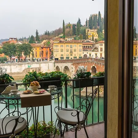 Maison Ponte Pietra Apartamento *