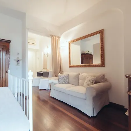 Maison Ponte Pietra Apartment *